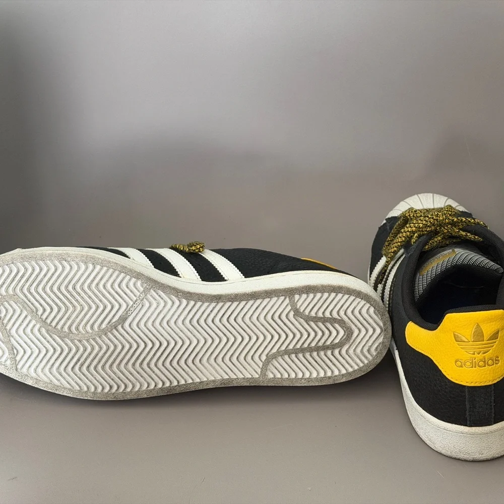 Adidas Superstar Black with Yellow Highlights - Picture 3 of 4
